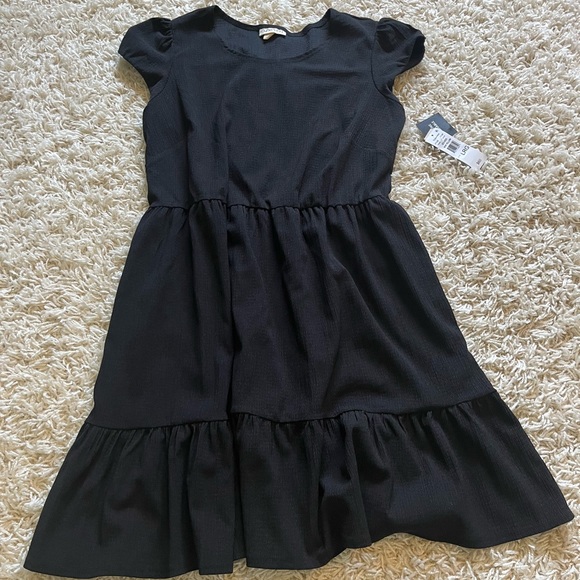 52seven Dresses & Skirts - NWT 52SEVEN dress 🖤